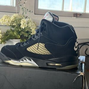 ‘SOLD’ Jordan 5 black metallic 2016